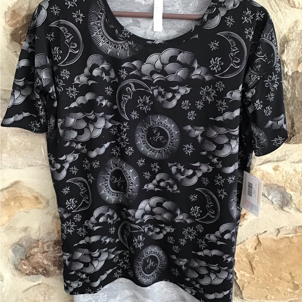 Lularoe Irma black and Gray Women's Top #18